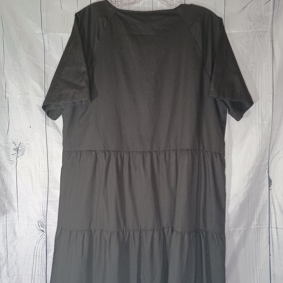 Draper James RSVP Geo Embroidered Short Sleeve Dress - Picture 10 of 15